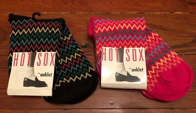 De Colección Años 90 NUEVO CON ETIQUETAS NOS Lote de 2 Tobilleras Hot Sox Rosa Caliente Negro Chevron Nylon Algodón EE. UU. Foto 1 de 4