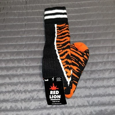 Calcetines Atléticos Hasta la Rodilla Rojo León Top Gato Tigre Pequeño (S) Juventud 12-4 Damas 4-5 Foto 1 de 4