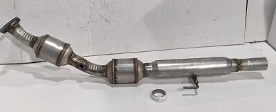 2012 2013 2014 2015 2016 2017 2018 Toyota Yaris V4 1.5L catalytic converter - Image 1 of 4