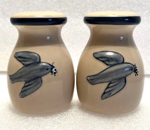 Large Vintage THT Designs Tan Blue Salt and Pepper Shakers Doves - Picture 1 of 5