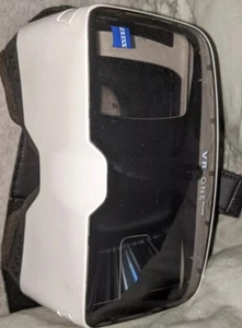 Zeiss VR ONE Plus Virtual Reality Headsets for Smartphones 2174-931  Gently use - Picture 1 of 4