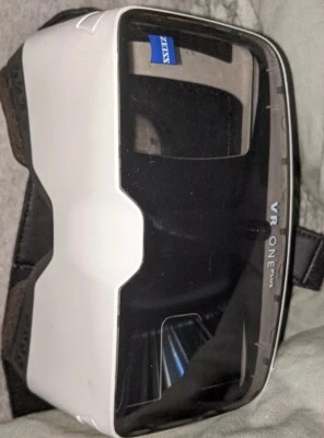 Zeiss VR ONE Plus Virtual Reality Headsets for Smartphones 2174-931  Gently use - Image 1 of 4