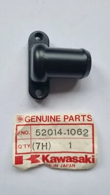 NUEVO DE LOTE ANTIGUO FABRICANTE DE EQUIPOS ORIGINALES KAWASAKI KX60 + KX125/250/500 1987 BOMBA DE AGUA CODO 52014-1062 Foto 1 de 4