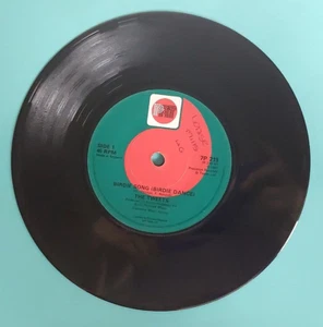 THE TWEETS - 7P 219 - BIRDIE SONG (BIRDIE DANCE) / MELLOW TERRIAN 1981 (913) - Picture 1 of 3