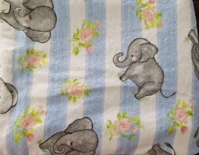 Joann Telas Super Acurrucadas Algodón Franela Bebé Elefantes 44"W x 35" L Nuevo Foto 1 de 4