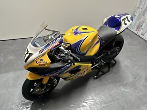 Suzuki Corona Extra 71 Motorcycle 1:12 Mini champs - Picture 1 of 7