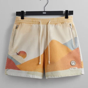 Pantalones Cortos Kith Columbia PFG Polar en Aura Talla XL Estampado Gráfico Paisaje - Imagen 1 de 9