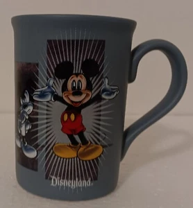 Mickey Mouse Coffee/Tea/Hot Chocolate Mug (AWPE) excellent condition - Picture 1 of 5