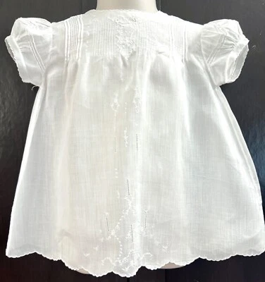 VTG 1940 White Embroidered Lawn Dress Antique Bisque Baby Doll Saucy Lovum 15.5” - Image 1 of 4