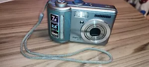 Samsung DIGIMAX D73 7.2 MP Digital Camera Silver Tested and Working - Picture 1 of 17