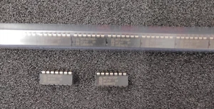5 Stück/pcs - HEF4072BP - NXP DIP14 - Dual 4-Input OR Gate - CMOS 4072 - Picture 1 of 2