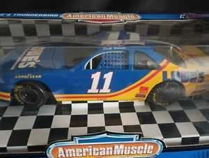 Ertl 1/18 Brett Bodine #11 Ford Lowe's Thunderbird-IOB - Picture 1 of 6