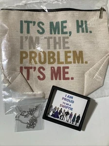 Set borsa e collana trucco Taylor Swift - Foto 1 di 4