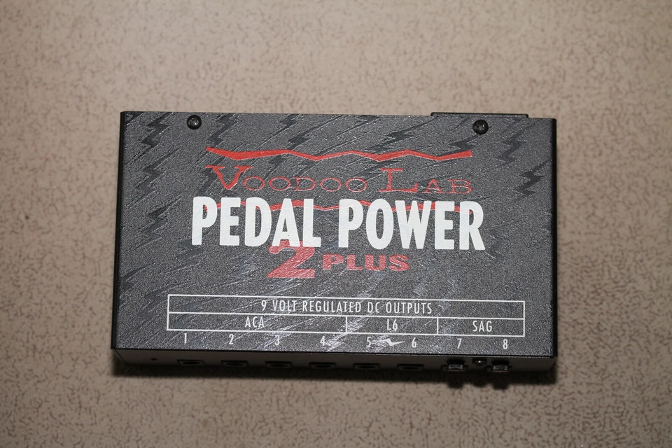 Voodoo Lab Pedal Power 2 Plus Universal Netzteil - Bild 1 von 4
