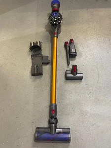 Dyson V8 Absolute Akku-Staubsauger - Bild 1 von 5