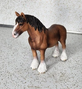 2009 SCHLEICH Male Draft Horse Clydesdale Figurine Brown Stallion D-73527 - Picture 1 of 10