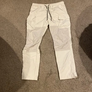 Smoke Rise Cargo Pants Utility Windbreaker Mens Oatmeal. Sz XL. 38/32 - Picture 1 of 11