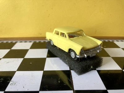 Изящный оригинальный Faller AMS #4855 Fiat 1800 желтый T-Jet совместимый HO трассовый автомобиль - Изображение 1 из 4