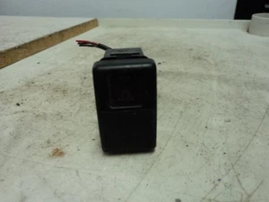 00 MAZDA 626 INTERIOR HAZARD SWITCH 02 01 46294 - Picture 1 of 2