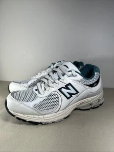 New Balance 2002R M2002RVD Herren Weiß Mesh Turnschuhe Schuhe Größe 8,5 OHNE EINLEGESOHLEN - Bild 1 von 9