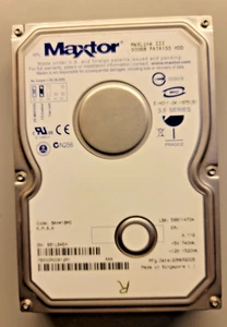 Maxtor MaXLine III 300GB 3.5'' IDE HDD PATA 133 Hard Drive - Picture 1 of 4