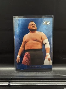 2022 UPPER DECK AEW METAL UNIVERSE SAMOA JOE #123 BLUE SPECTRUM - Picture 1 of 3