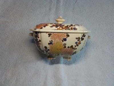 GIEN  ancien  19 éme . Soupière - Photo 1/4