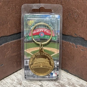 Wrigley Field 100 Years Medallion Key Chain MLB NEW - Picture 1 of 5