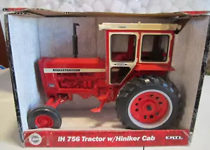 ERTL Case IH International 756 Tractor w/Hiniker Cab 1/16 NIB - Picture 1 of 8