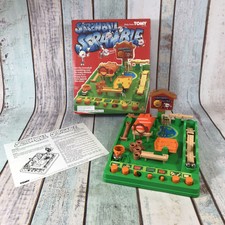 TOMY SCREWBALL SCRAMBLE - Vintage 1980's Classic Marble Maze Boxed