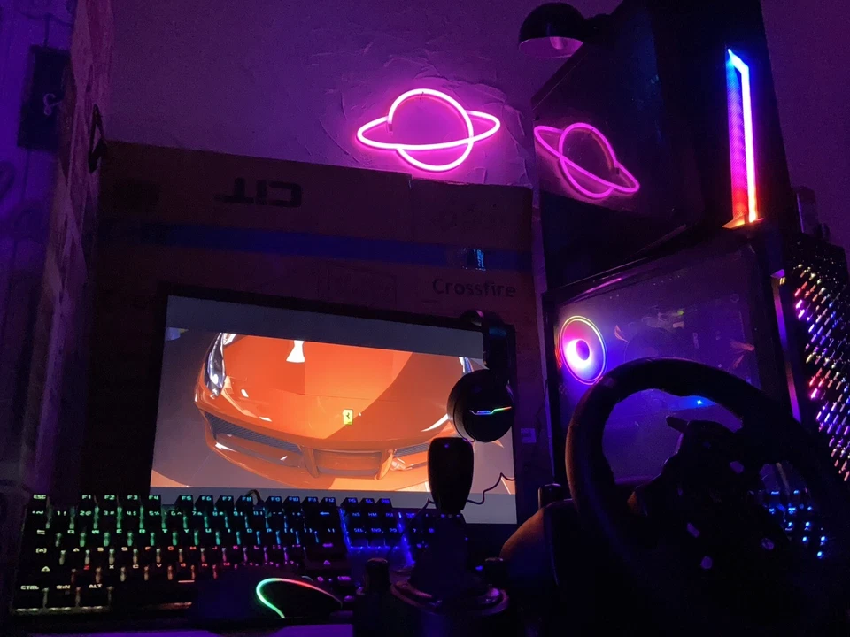 Custom Built Gaming PC /Built In Wi-Fi /GT730 / Intel i5 /8GB RAM / 500GB HDD - Image 1 of 4