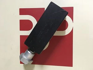 PARKER HANNIFIN/ TELEDYNE REPUBLIC TEL-TROL NEEDLE VALVE M4111-1/2S2-6 - Picture 1 of 1