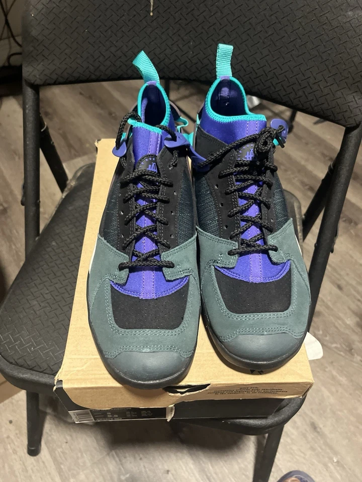 Nike Air Revaderchi Men's Size 8 Granite Red Plum AR0479-003 - Image 1 of 4