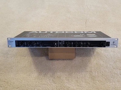 Compresor de audio Behringer Autocom MDX1000 limitador puerta estudio montaje en rack Foto 1 de 4