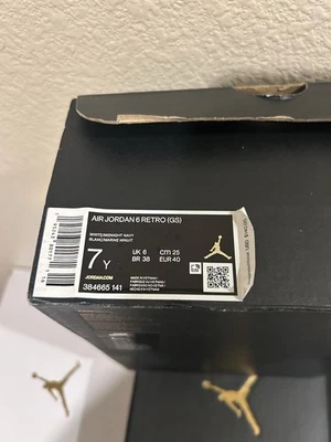 Jordan 6 Size 7 - Image 1 of 4