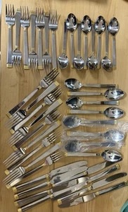 Collonade Gold Accent (Stainless) Flatware By Towle Silver, 40 Pc Set - Picture 1 of 13