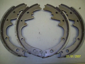 1964-1975 Chevy/GMC/Jeep truck 11" x 2" Riveted Brake Shoes - Picture 1 of 1
