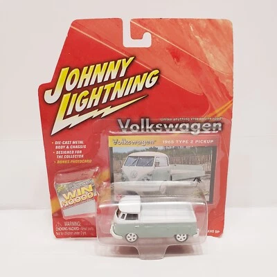 Коллекционный пикап Johnny Lightning 65 1965 VW Volkswagen тип 2 Grn/Wht - Изображение 1 из 4