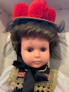 Puppe , Sammlerpuppe 60cm Porzellankopf Original Schwarzwälder Trachten  - Bild 1 von 4