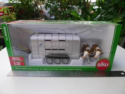 SIKU 1:32 IFOR WILLIAMS LIVE STOCK TRAILER & 2 COWS Dicast Model / Toy  NO.2890 - Image 1 of 4