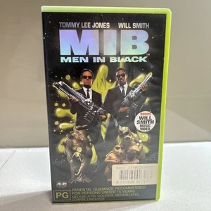 Men In Black VHS Video Tape PAL Green Case Will Smith brand new - Picture 1 of 3