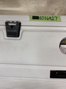 Boston Whaler 72 Quart Cooler 1025427 - Imagen 1 de 4