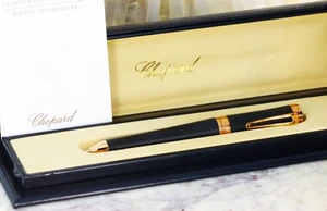 Penna Chopard Classic Racing Twist Action Ballpoint Gold Edition 95013-0174 - Foto 1 di 4
