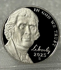 2025 S Proof Jefferson Nickel Roll - 40 Coins AYG - Picture 1 of 3