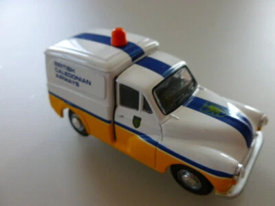 die cast  1/43 OXFORD  MORRIS 1000 VAN -BRITISH CALENDONIAN AIRWAY -no box - Immagine 1 di 2