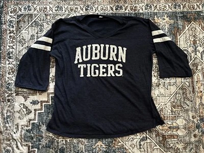 Camiseta Auburn Tigers feminina grande rugby gola V patch - Imagem 1 de 4