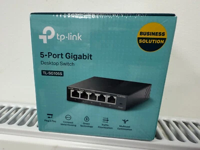 TP-Link - 5-Port Ethernet Switch TL-SG105S - Gigabit Network Splitter - Sealed - Image 1 of 4