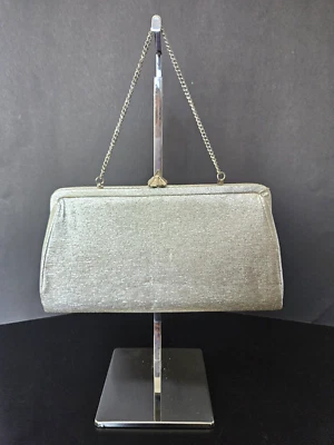 Cartera de cóctel vintage metálica plateada satinada Foto 1 de 4