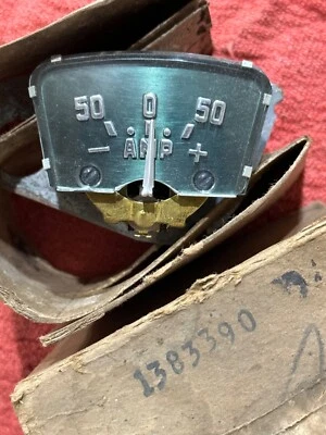 Nuevo de Lote Antiguo 1951 Chrysler Saratoga AMP Gauge Windsor 51 Mopar Amps 1383390 tablero de carga Foto 1 de 4