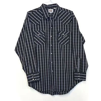 El distintivo estilo occidental se combina con la comodidad moderna, perfecto para cualquier ocasión. Foto 1 de 2